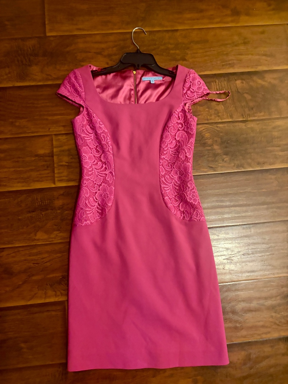Women's Fuchsia Lace-Inset Midi Dress with Square Neckline Antonio Melani